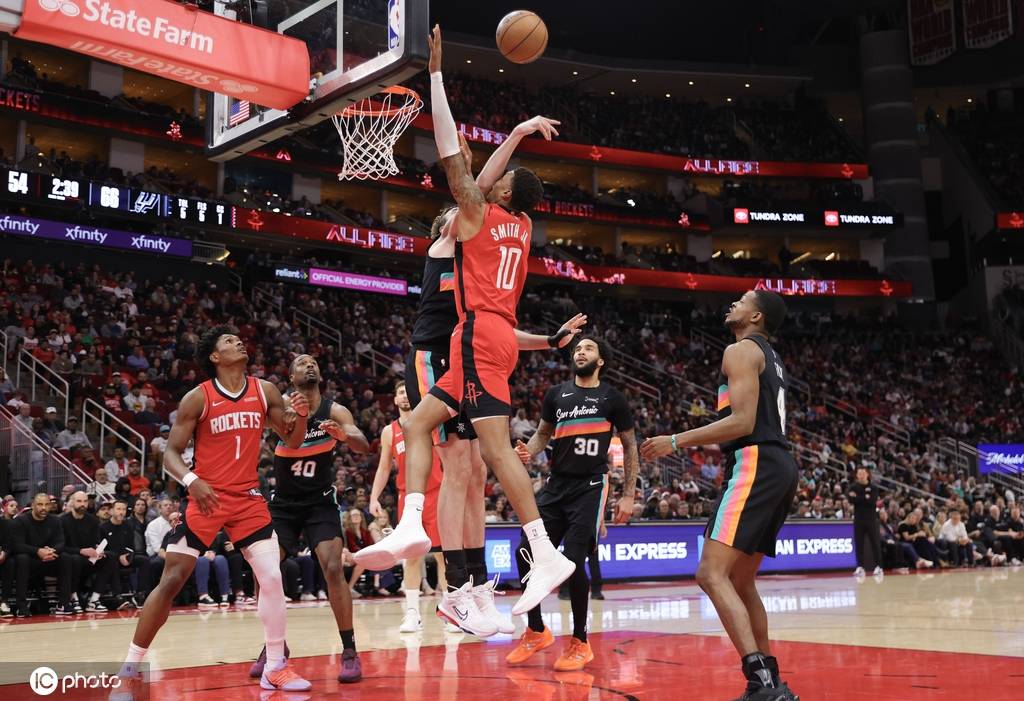 文班亚马14+10申京20+13+9 火箭逆转马刺